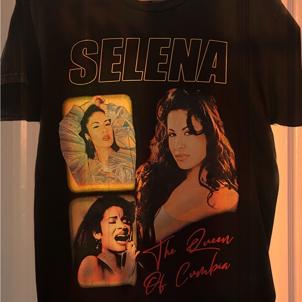 BRAND NEW SELENA SHIRT // Selena Merch, Womens Medium Graphic T-Shirt
